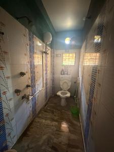 Bathroom Image of 1080 Sq.ft 2 BHK Apartment / Flat for rent in Dum Dum Kolkata for Rs. 22000