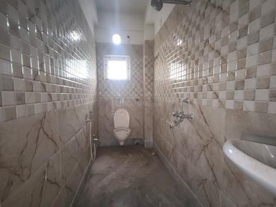 Bathroom Image of 1223 Sq.ft 3 BHK Apartment / Flat for sale in Kalikapur, EM Bypass Kolkata for Rs. 6650000