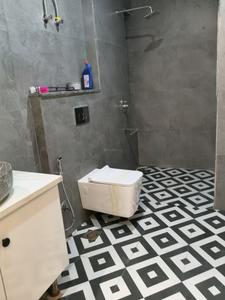 Common Bathroom Image of 2350 Sq.ft 4 BHK Builder Floor for sale in Sector 45 Gurgaon for Rs. 35000000