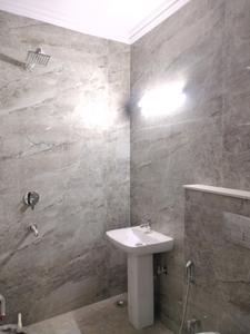 Common Bathroom Image of 1125 Sq.ft 3 BHK Builder Floor for sale in RPS Palm Drive, Sector 88 Faridabad for Rs. 11000000