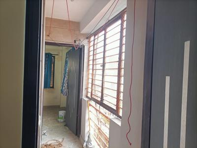 Balcony Image of 850 Sq.ft 2 BHK Builder Floor for rent in Preet Vihar New Delhi for Rs. 16000