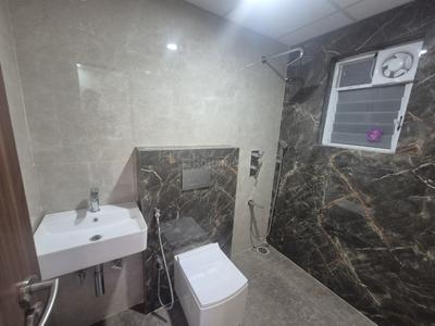 Bathroom Image of 1390 Sq.ft 3 BHK Apartment / Flat for rent in Jayanti Nagari VII Wing E F, Besa Nagpur for Rs. 29000