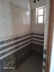 Bathroom Image of 880 Sq.ft 2 BHK Apartment / Flat for sale in Purba Putiary Kolkata for Rs. 4840000
