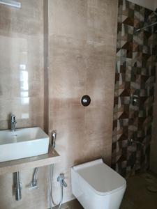 Common Bathroom Image of 938 Sq.ft 2 BHK Apartment / Flat for sale in Avant Hillway, Goregaon East Mumbai for Rs. 18700000