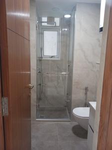 Bathroom Image of 2150 Sq.ft 3 BHK Apartment / Flat for sale in CGHS Sanskriti Apartments, Sector 43 Gurgaon for Rs. 27900000
