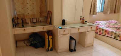 Bedroom Image of 1356 Sq.ft 3.5 BHK Apartment / Flat for sale in Andheri West Mumbai for Rs. 54000000