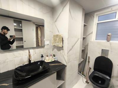 Kitchen Image of 2750 Sq.ft 3 BHK Apartment / Flat for rent in Ambience Courtyard, Manikonda Hyderabad for Rs. 100000