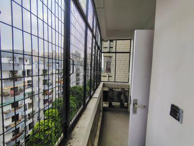 Balcony Image of 1050 Sq.ft 2 BHK Apartment / Flat for sale in Parshvnath Majestic Arcade, Indirapuram Ghaziabad for Rs. 11000000