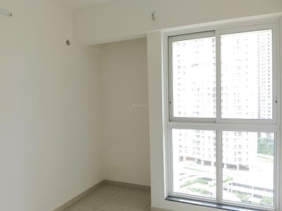 Bedroom Image of 1300 Sq.ft 3 BHK Apartment / Flat for rent in Godrej Emerald, Kasarvadavali Thane for Rs. 37998