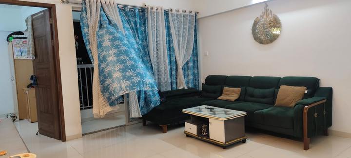 Akshay Yash Florencia C Wing Main Image 1