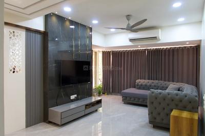 4 BHK Flat