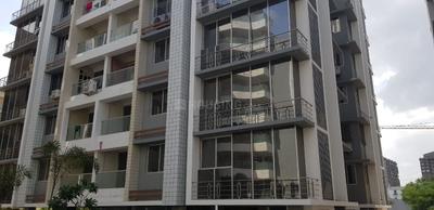 Image of 1750 Sq.ft 3 BHK Apartment / Flat for sale in Dharmnandan Dwarkesh Greens, Thaltej, Ahmedabad for Rs. 12500000