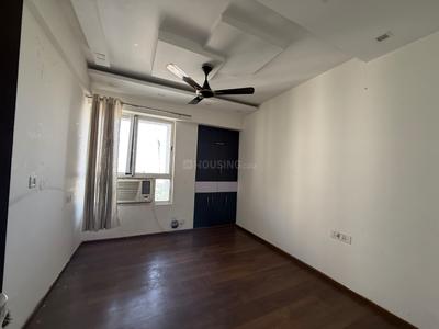 Bedroom Image of 1644 Sq.ft 3 BHK Apartment / Flat for sale in The 3C Lotus Boulevard, Sector 100 Noida for Rs. 24000000