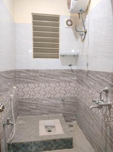 Common Bathroom Image of 1068 Sq.ft 2 BHK Apartment / Flat for sale in Balaji Serenity, Electronic City Bengaluru for Rs. 6800500