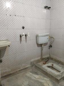 Common Bathroom Image of 520 Sq.ft 1 BHK Apartment / Flat for sale in Shalimar Garden Ghaziabad for Rs. 2800000