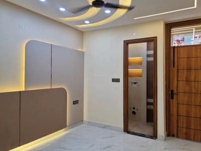 Bedroom Image of 950 Sq.ft 3 BHK Apartment / Flat for sale in Saarthi Estonia Homes by Saarthi Properties And Builder, Uttam Nagar New Delhi for Rs. 8100000