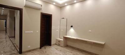 Bedroom Image of 1800 Sq.ft 3 BHK Builder Floor for sale in Green Park New Delhi for Rs. 65000000