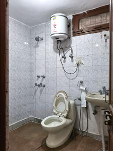 Bedroom One Image of 1400 Sq.ft 3 BHK Apartment / Flat for rent in Sector 56 Gurgaon for Rs. 35000
