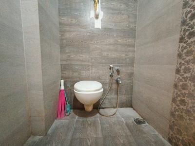 Bathroom Image of 900 Sq.ft 2 BHK Apartment / Flat for sale in Earth Ambrosia, Vemali Vadodara for Rs. 3400000