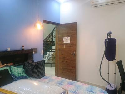 Bedroom Image of 3000 Sq.ft 4 BHK Villa for sale in Paramount Golfforeste Villas, Surajpur Greater Noida for Rs. 42500000