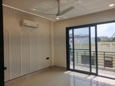Bedroom Image of 3150 Sq.ft 4 BHK Builder Floor for sale in Sector 46 Faridabad for Rs. 41000000