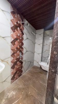 Bathroom Image of 1500 Sq.ft 1 BHK Apartment / Flat for rent in Mahalakshmi Nagar Indore for Rs. 22000