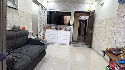 Living Room Image of 1050 Sq.ft 2 BHK Apartment / Flat for sale in Westin Ellora Heights, Mira Road East Mira Bhayandar for Rs. 8800000