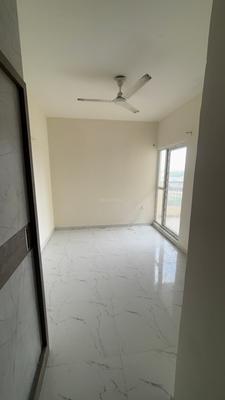 Bedroom Image of 800 Sq.ft 2 BHK Apartment / Flat for rent in Pivotal Riddhi Siddhi, Sector 99 Gurgaon for Rs. 19000