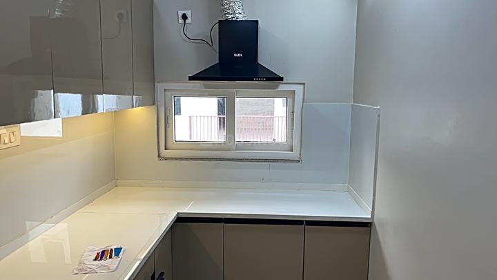 Parth avune Main Image 1