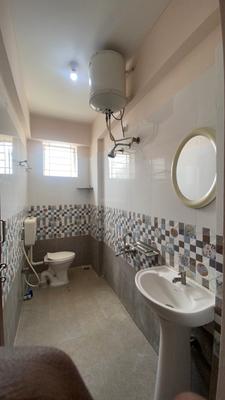 Bathroom Image of 500 Sq.ft 1 BHK Apartment / Flat for rent in Brookefield Bengaluru for Rs. 25000