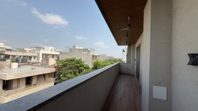 Balcony Image of 3150 Sq.ft 3.5 BHK Builder Floor for rent in DLF Phase 3 Gurgaon for Rs. 110000