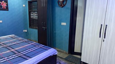 Bedroom Image of 1080 Sq.ft 3 BHK Apartment / Flat for sale in Nangloi New Delhi for Rs. 7000000