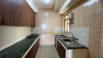Kitchen Image of 1390 Sq.ft 3 BHK Apartment / Flat for rent in Jaypee Kosmos, Sector 134 Noida for Rs. 27000
