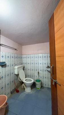 Bathroom Image of 500 Sq.ft 1 BHK Apartment / Flat for sale in Tarnaka Secunderabad for Rs. 3900000