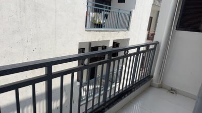 Balcony Image of 300 Sq.ft 1 RK Apartment / Flat for rent in Sector 28 Gurgaon for Rs. 17200
