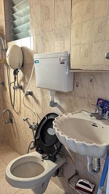Image of 1050 Sq.ft 2 BHK Apartment / Flat for sale in Borivali West, Mumbai for Rs. 22000000