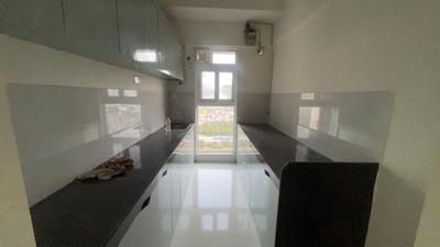 Kitchen Image of 900 Sq.ft 2 BHK Apartment / Flat for rent in Ashar Arize, Kalwa Thane for Rs. 37000
