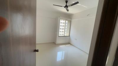 Bedroom Image of 900 Sq.ft 2 BHK Apartment / Flat for sale in Majestique Manhattan, Wagholi Pune for Rs. 6300000