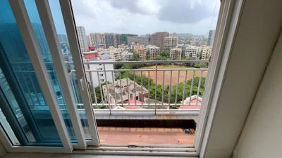 Balcony Image of 600 Sq.ft 2 BHK Apartment / Flat for rent in Deraiya Iconico, Kurla East Mumbai for Rs. 56000