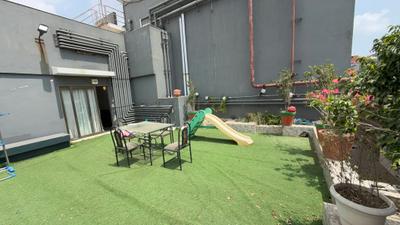 Image of 1215 Sq.ft 2 BHK Apartment / Flat for rent in Kavish Karnavati Riviera, New Maninagar, Ahmedabad for Rs. 25000