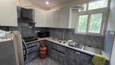 Kitchen Image of 1100 Sq.ft 3 BHK Builder Floor for rent in DDA Akshardham Apartments, Sector 19 Dwarka New Delhi for Rs. 41000
