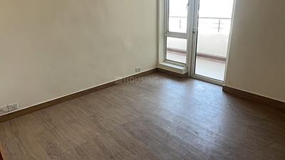Bedroom Image of 2400 Sq.ft 3.5 BHK Apartment / Flat for sale in Raheja Atlantis, Sector 31 Gurgaon for Rs. 47000000