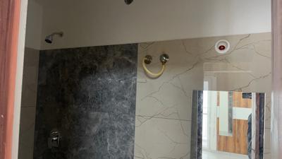 Bathroom Image of 700 Sq.ft 1 BHK Apartment / Flat for rent in Whitefield Bengaluru for Rs. 28500