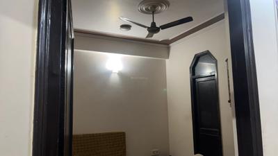 Bedroom Image of 1100 Sq.ft 3 BHK Apartment / Flat for sale in Jamia Nagar New Delhi for Rs. 7000000