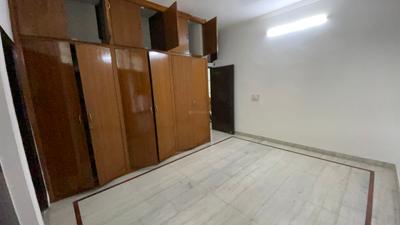 Bedroom Image of 2000 Sq.ft 2 BHK Builder Floor for rent in Sector 23A Gurgaon for Rs. 47000