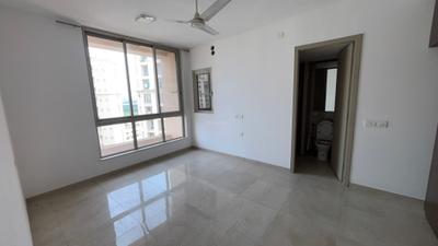 Bedroom Image of 950 Sq.ft 2 BHK Apartment / Flat for rent in Hiranandani Estate Thane for Rs. 55000