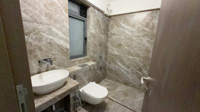 Image of 950 Sq.ft 2 BHK Apartment / Flat for rent in Vile Parle East, Mumbai for Rs. 150000