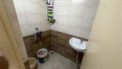 Bathroom Image of 500 Sq.ft 1 BHK Apartment / Flat for sale in ROF Ananda, Sector 95 Gurgaon for Rs. 4100000