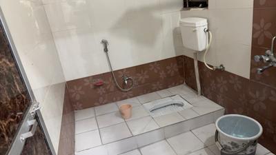 Image of 1000 Sq.ft 2.5 BHK Independent House for rent in Vyapar Vihar, Bilaspur for Rs. 18500