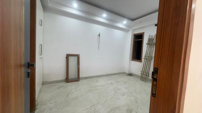 Living Room Image of 2000 Sq.ft 4 BHK Apartment / Flat for sale in Evermark Maharishi Enclave, Sector 104 Noida for Rs. 13000000